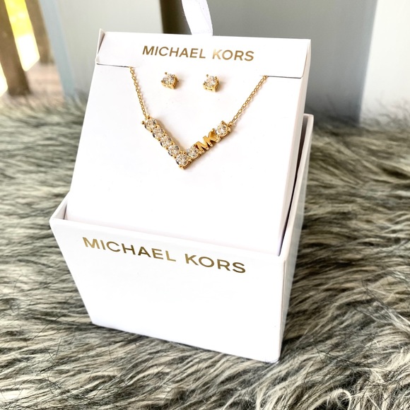 NWT authentic MK gold tone necklace earrings set - Picture 2 of 5